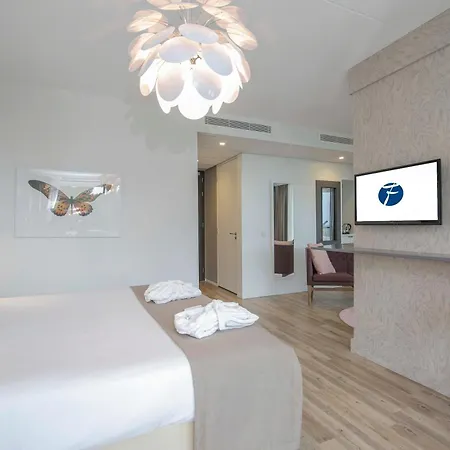 Hotel Fletcher Hotel-restaurant De Wageningsche Berg 4*