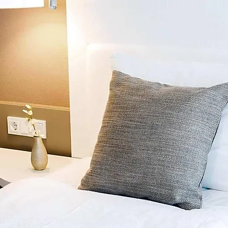 Fletcher Hotel-restaurant De Wageningsche Berg 4*