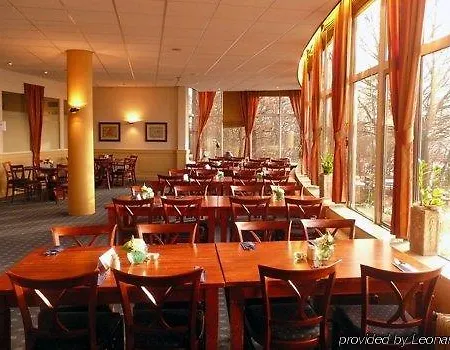 Fletcher Hotel-restaurant De Wageningsche Berg 4*