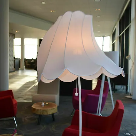 Fletcher Hotel-restaurant De Wageningsche Berg Otel