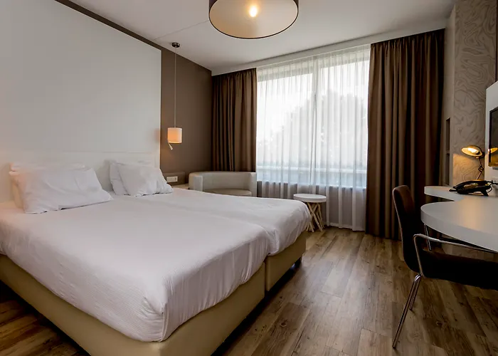 Fletcher Hotel-restaurant De Wageningsche Berg Отель 4*