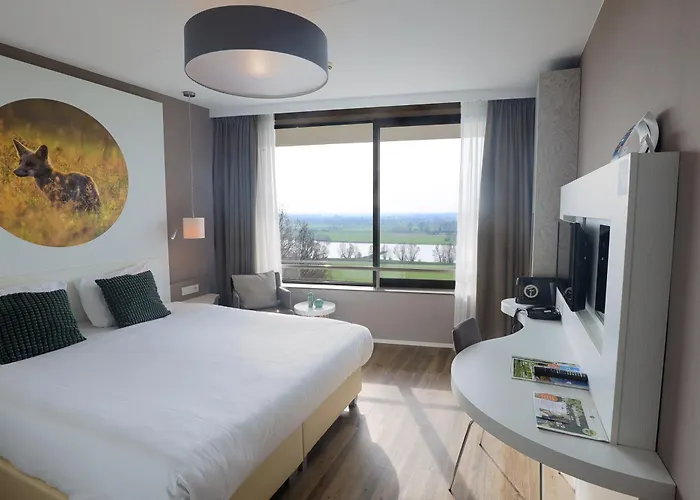 Hotel Fletcher Hotel-restaurant De Wageningsche Berg 4*