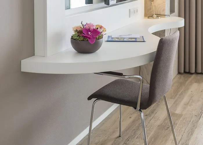 Fletcher Hotel-restaurant De Wageningsche Berg Отель