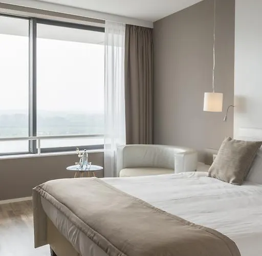 Fletcher Hotel-restaurant De Wageningsche Berg Вагенинген