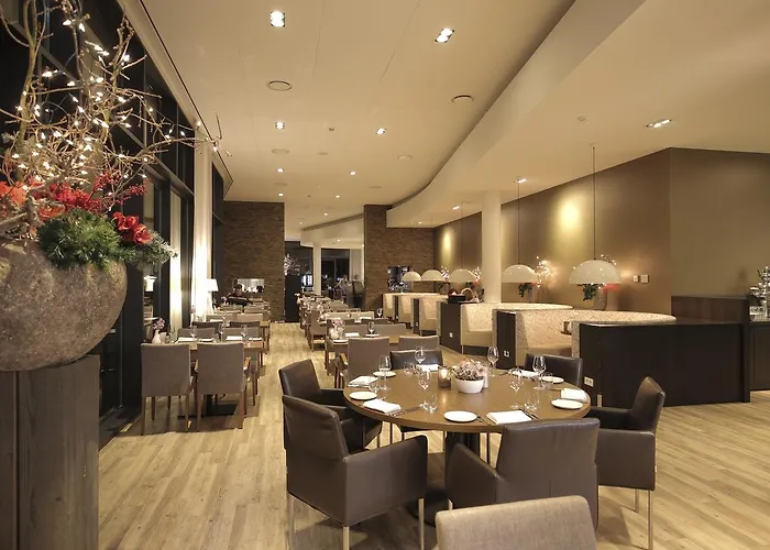 호텔 Fletcher Hotel-restaurant De Wageningsche Berg 4*