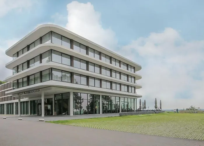 Fletcher Hotel-restaurant De Wageningsche Berg Отель