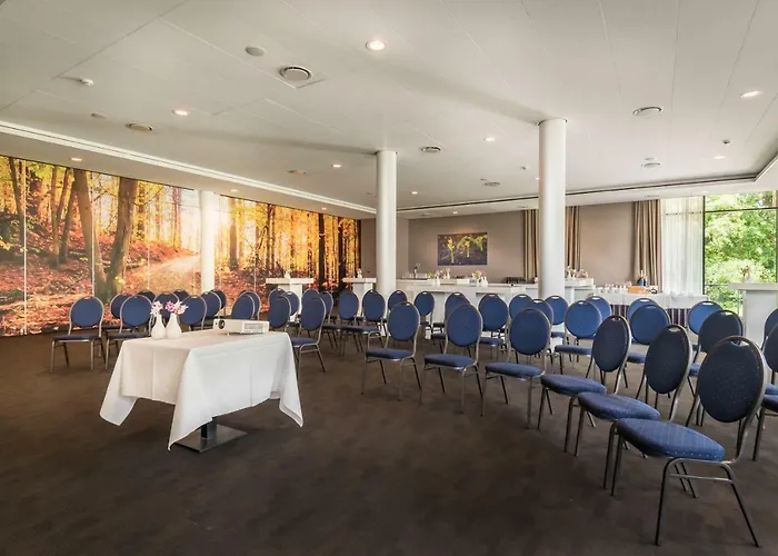 Fletcher Hotel-restaurant De Wageningsche Berg 호텔