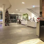 Fletcher Hotel-restaurant De Wageningsche Berg 4* וחנינגן