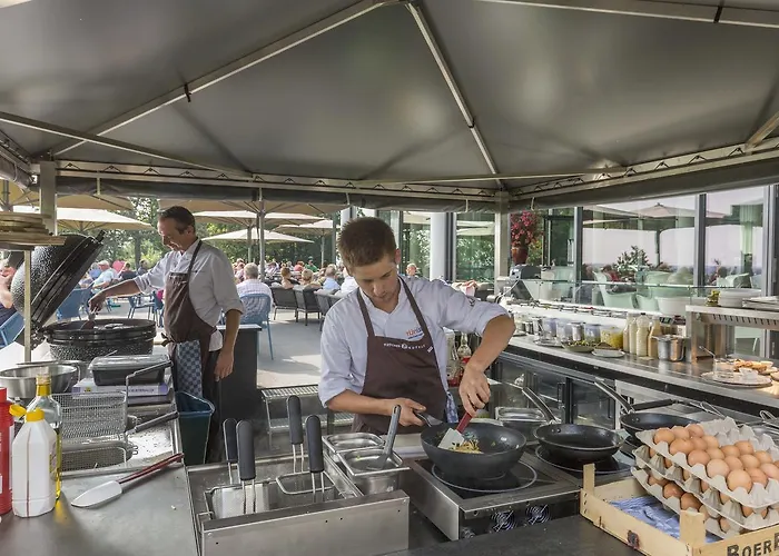 Fletcher Hotel-restaurant De Wageningsche Berg Hotel 4*